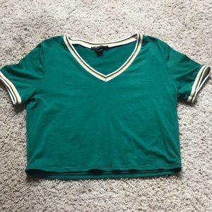 Cropped varsity style tee (F21) HALF OFF